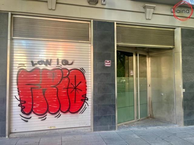 Local comercial en venta en Pamplona, Ensanche photo 0