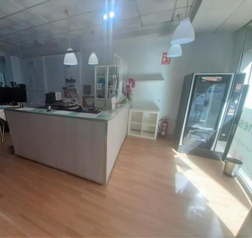 Local comercial en venta en Elche, Asilo - Pisos Azules photo 0