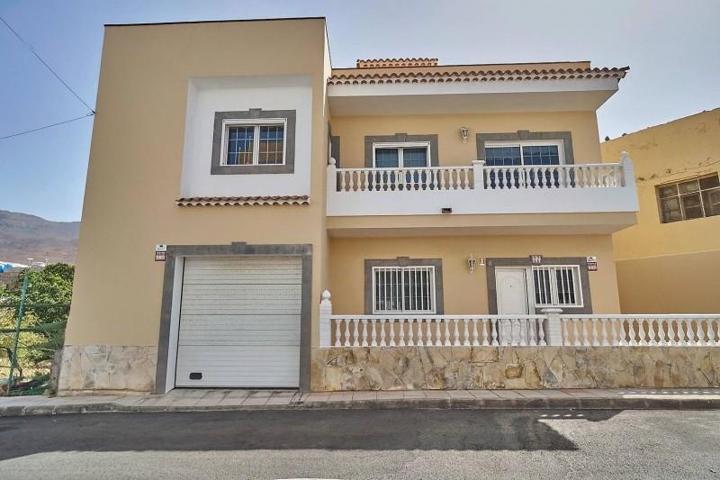 Adosada en venta en La Aldea de San Nicolás, San nicolas de tolentino gran canaria photo 0