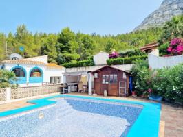 Chalet en venta en Denia, El montgo photo 0