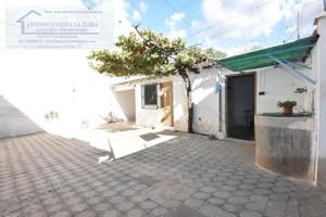 Casas de pueblo en venta en Horche, La Zubia photo 0