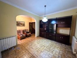 Casa en venta en Tordera, Centro photo 0