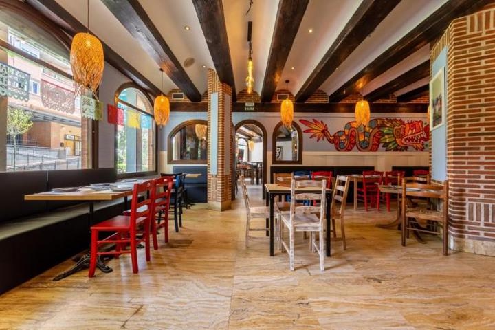 Local comercial en venta en Tres Cantos, Sector oficios photo 0