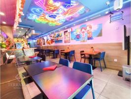 Local comercial en venta en Castelldefels photo 0