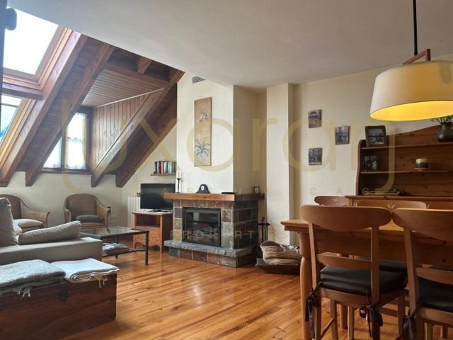Duplex en venta en Esterri d'Àneu photo 0