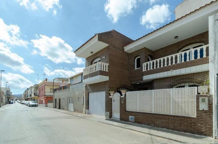 Adosada en venta en Cartagena, Los barreros photo 0