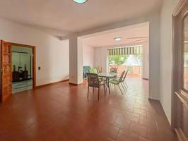 Casa en venta en Atarfe, Atarfe photo 0