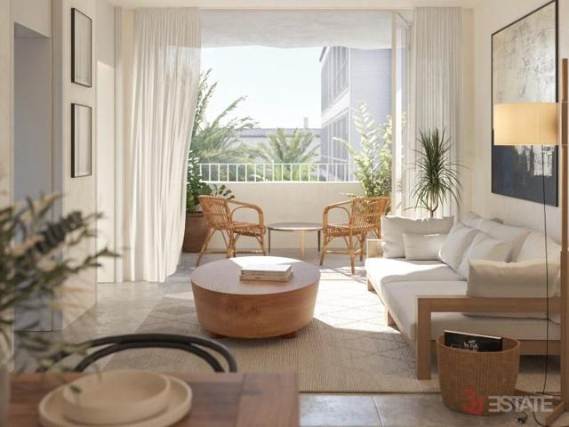 Apartamento en venta en Torrevieja, Playa de los Locos photo 0