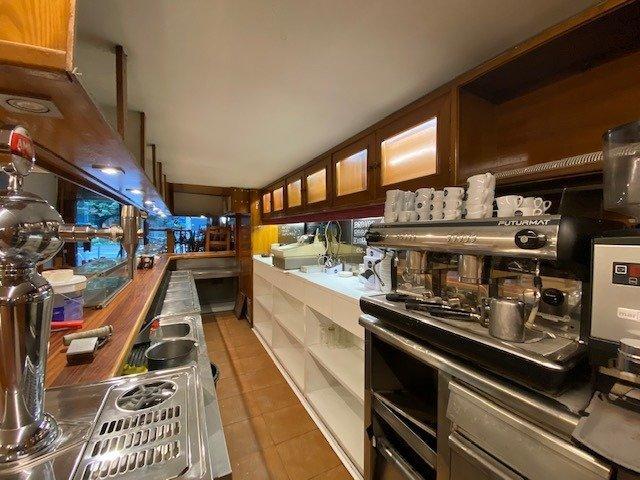 Local comercial en venta en Pamplona, Ensanche photo 0