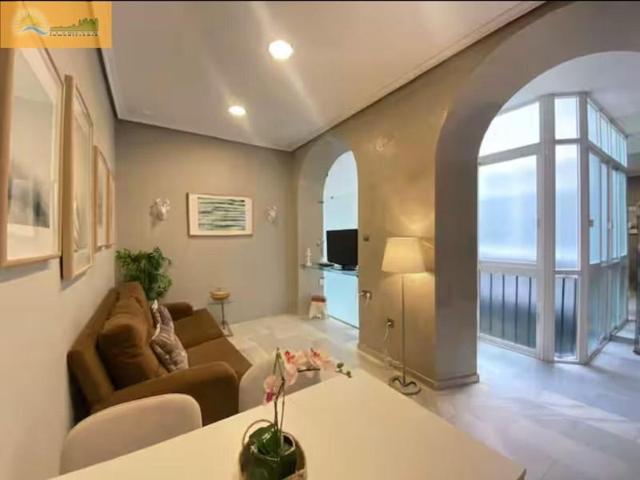 Piso en venta en Cádiz, LA CALETA - LA VIÑA photo 0