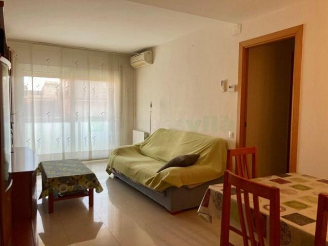 Piso en venta en Calella photo 0