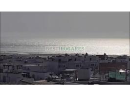 Piso en venta en Conil de la Frontera photo 0