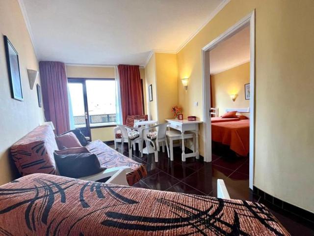 Piso en venta en Puerto de la Cruz, Calle San Juan, 38400 photo 0