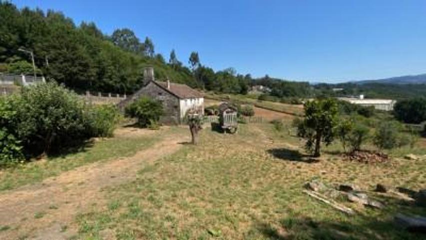 Casa con terreno en venta en Pontevedra, Bora photo 0