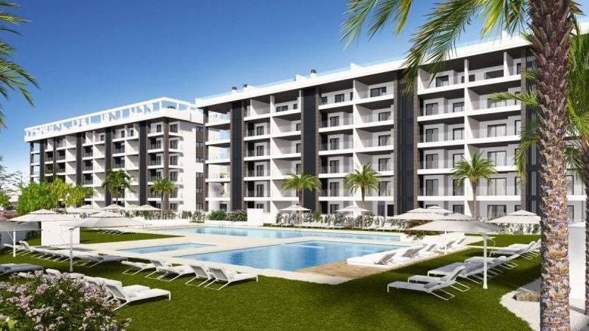Apartamento en venta en Torrevieja, Aguas nuevas 1 photo 0