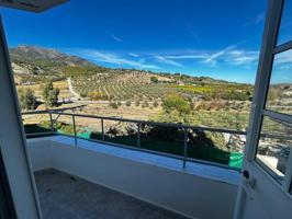 Adosada en venta en Alozaina, Costa del Sol photo 0