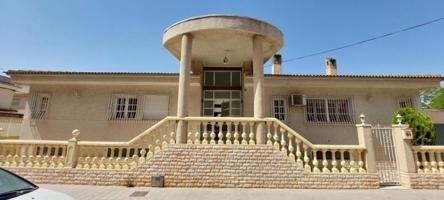 Casa en venta en Redován, La cruz photo 0