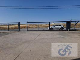 Nave industrial en venta en Pozoblanco photo 0