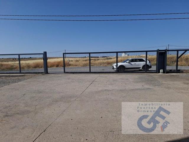 Nave industrial en venta en Pozoblanco photo 0