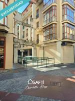 Local comercial en venta en Jaca photo 0