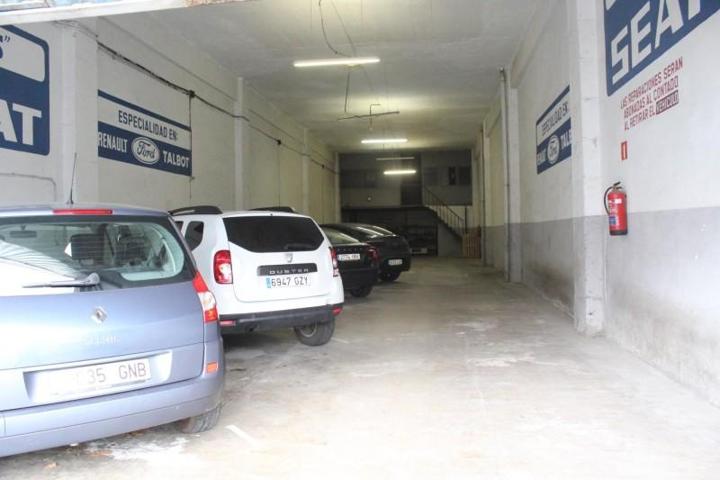 Nave industrial en venta en Irun, Belaskoenea photo 0