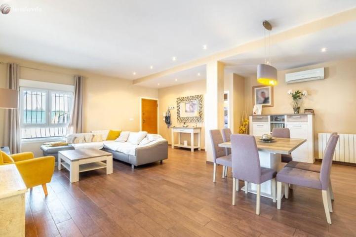 Casa con terreno en venta en San Vicente del Raspeig, Vilamontes-boqueres photo 0