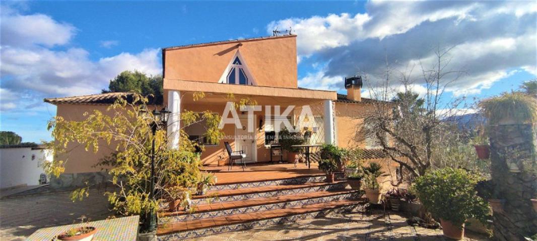 Chalet en venta en Ontinyent, Ontinyent photo 0