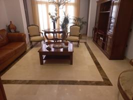 Casa en venta en Adra, CÉNTRICO photo 0