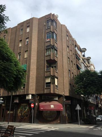 Piso en venta en Alicante, Carrer Alemania, 03003 photo 0