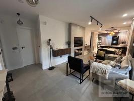 Planta baja en venta en Las Navas del Marqués photo 0