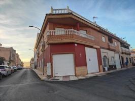 Casa en venta en Roquetas de Mar, Avenida Pintor Rosales photo 0