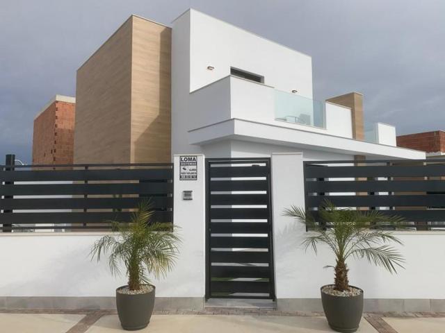 Chalet en venta en Roldán, Roldán photo 0