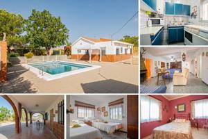 Casa en venta en Carmona photo 0