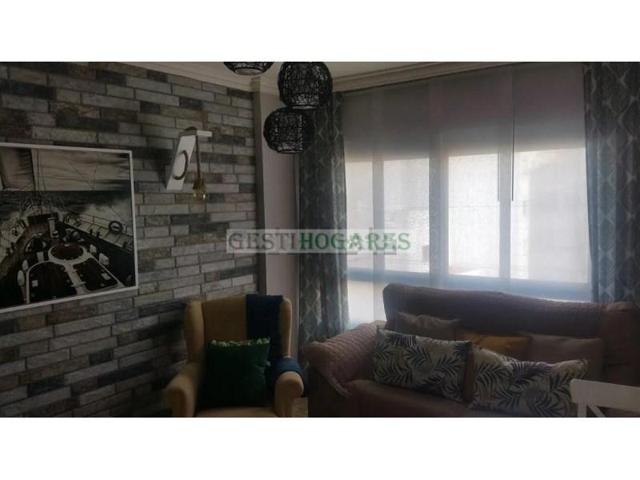 Piso en venta en Cádiz photo 0