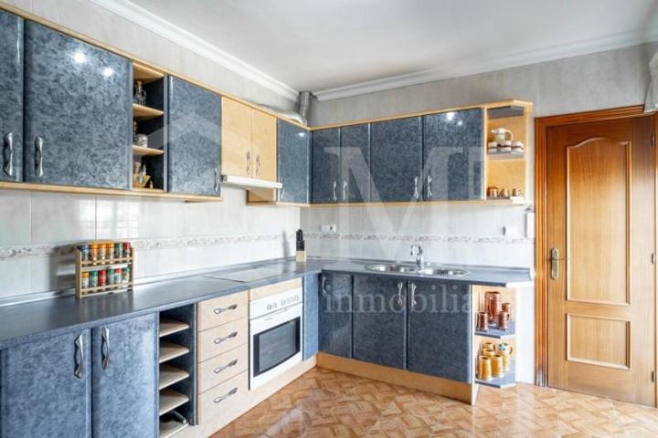 Chalet en venta en Sedella photo 0