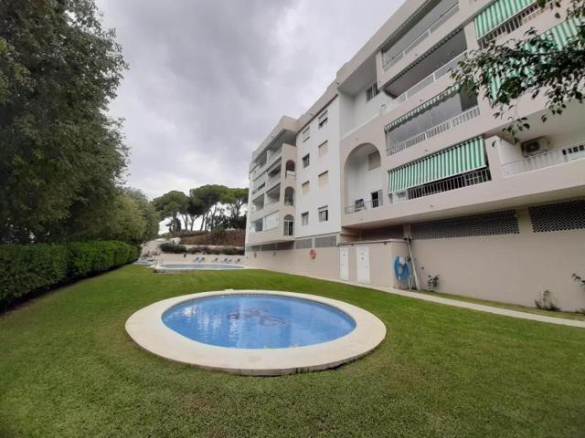 Apartamento en venta en Marbella, Puerto Banus photo 0