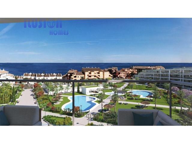 Apartamento en venta en Manilva photo 0