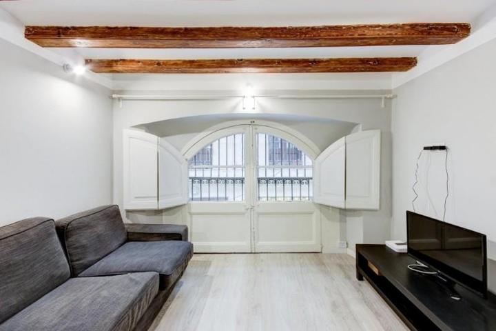 Piso en venta en Barcelona, El Gòtic photo 0