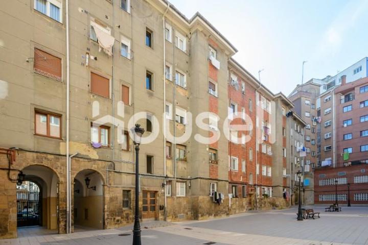 Piso en venta en Gijón photo 0