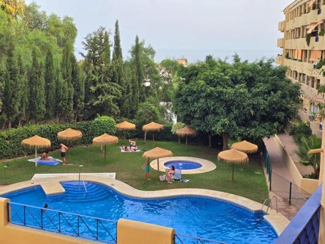 Apartamento en venta en Fuengirola, Torreblanca photo 0