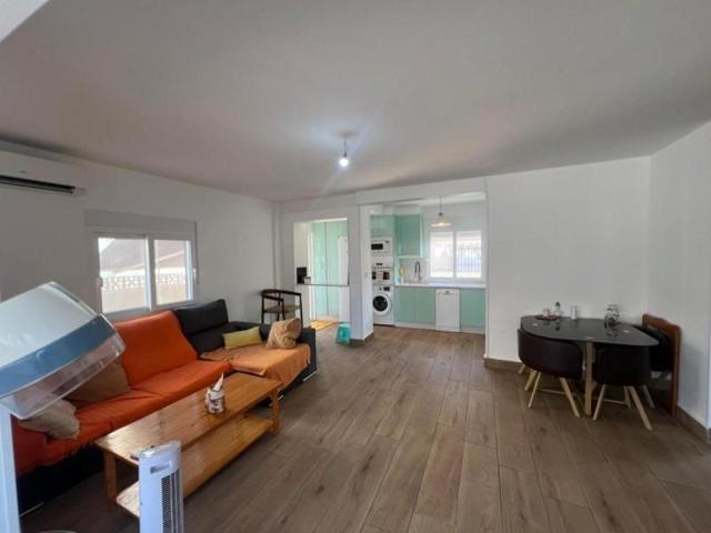 Chalet en venta en Torrevieja, Aguas Nuevas photo 0