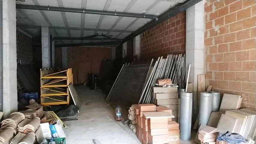 Local comercial en venta en Torrevieja, Torrevieja photo 0