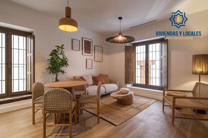 Piso en venta en Granada, Albaicín photo 0