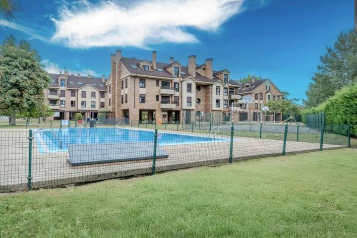 Piso en venta en Gijón, Gijón photo 0