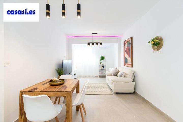 Piso en venta en Granada, Zaidín photo 0