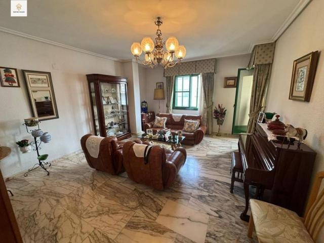 Piso en venta en Cáceres, Centro photo 0