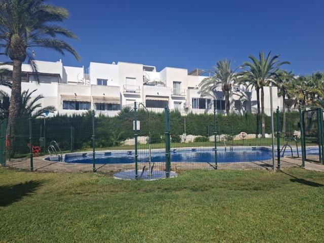 Piso en venta en Estepona, El Paraiso photo 0