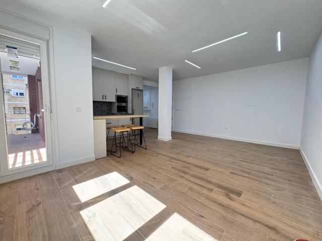 Piso en venta en Badajoz, Centro photo 0