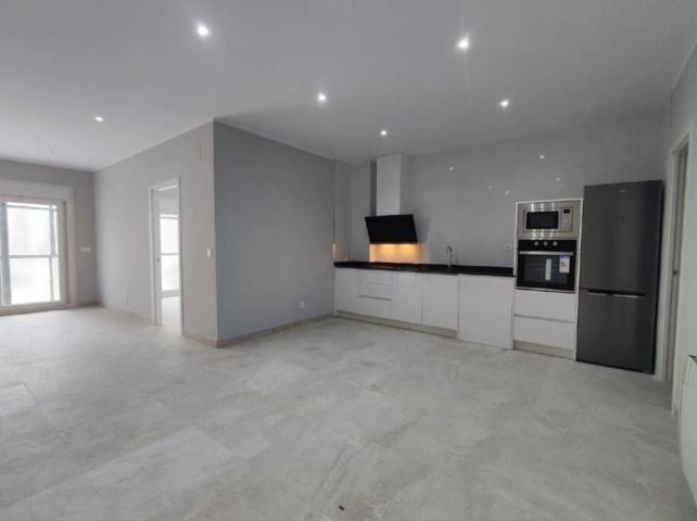 Nave industrial en venta en Bilbao, Deusto photo 0