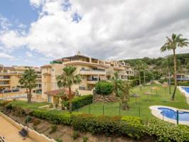 Apartamento en venta en Torremolinos photo 0